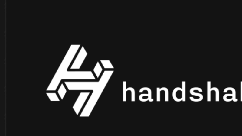 Handshake Domains Integration on Fleek: Empowering the Open Web